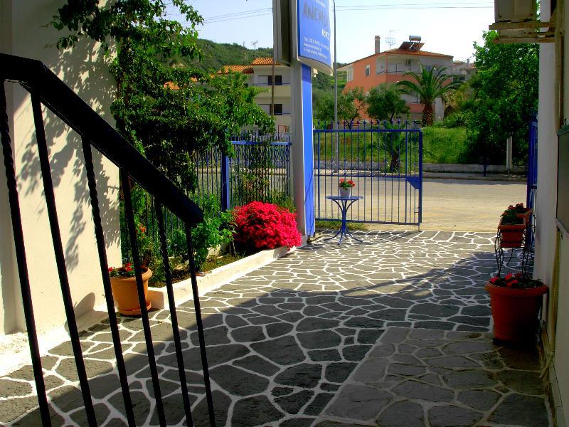 Anemos Hotel Polychrono Exterior foto